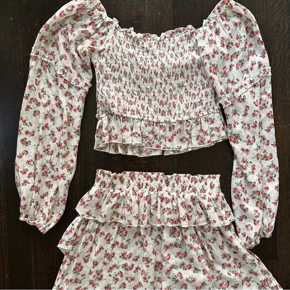 B Chic Set - image 3